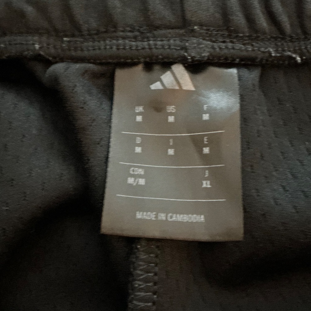 Adidas Z.N.E. PANTS - Picture 5 of 5